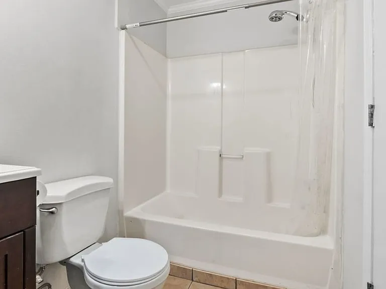 2787 Parliament Ct — Photo 6