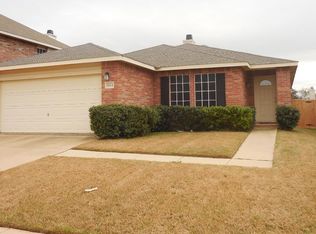 6624 Saddleback Dr, Denton, TX 76210