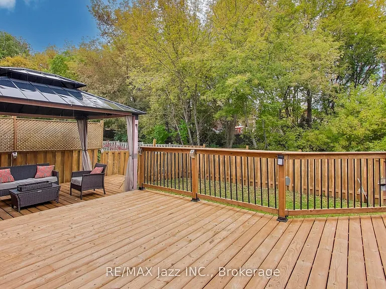 9 Maconnachie Pl — Photo 26