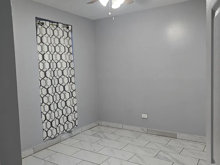 1802 S Saint Louis Ave #1 — Photo 3