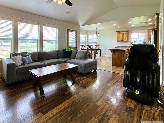 4th image of 6020 Malory Dr