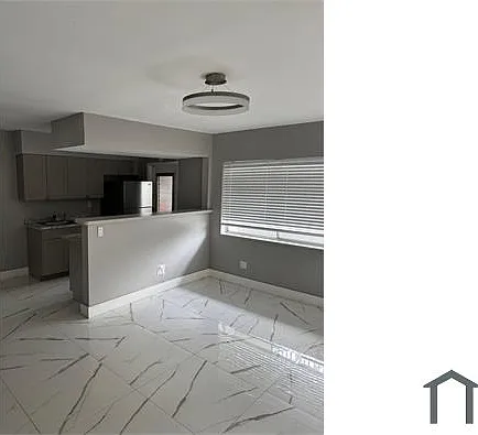 1040 NE 7th Ave #23 — Photo 2