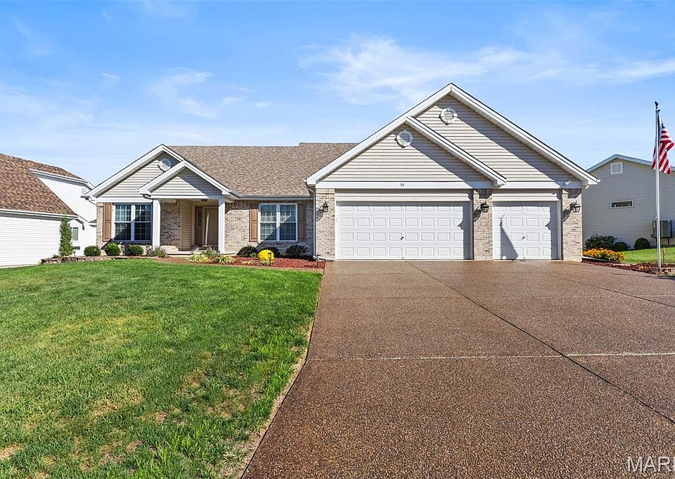 1st image of 59 Savannah Hill Dr