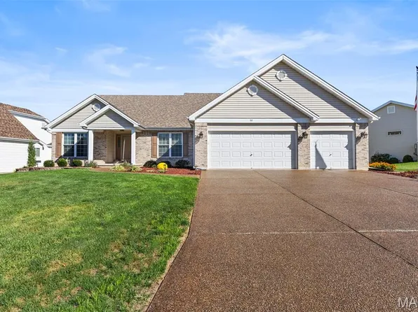 59 Savannah Hill Dr, Saint Peters, MO 63376