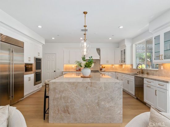 3988 Shady Ridge Dr, Corona, CA 92881