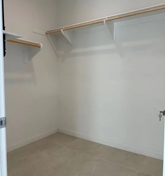 20812 W Bur Oak Cir — Photo 12