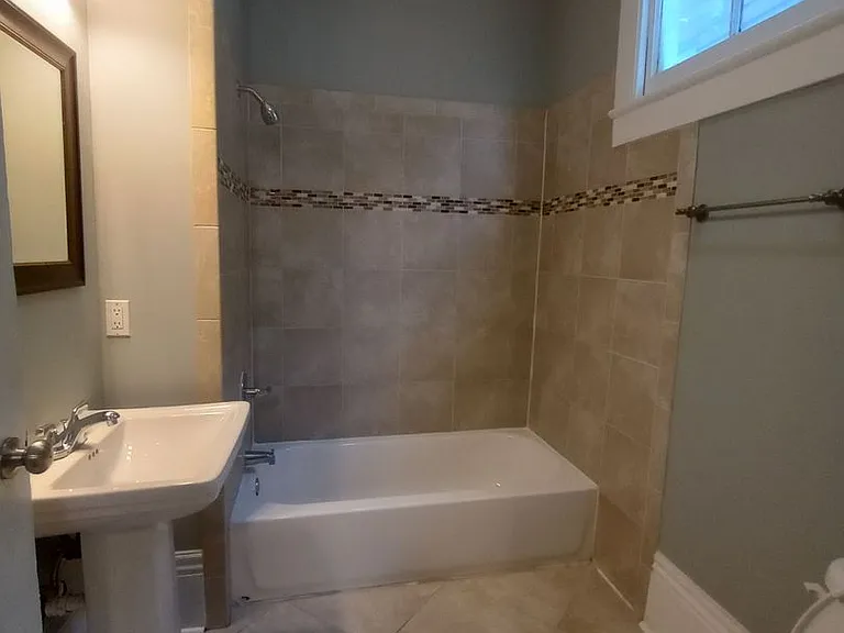 3105-07 Cleveland — Photo 11