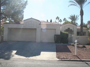 2109 Inverness Dr, Henderson, NV 89074