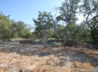 9127 Gothic Dr, Universal City, TX 78148
