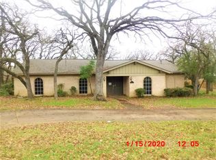 741 NW Tarrant Ave, Burleson, TX 76028