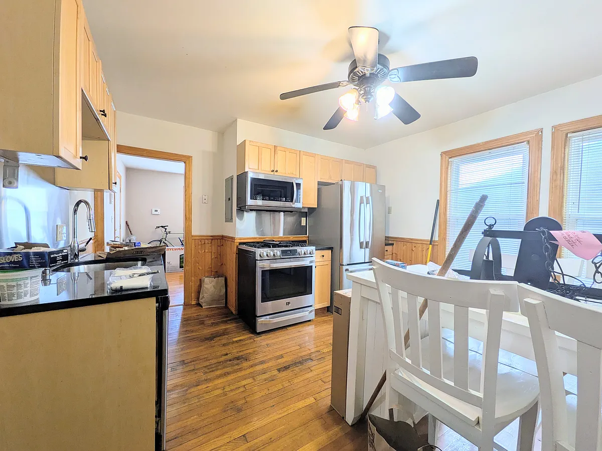Building Photo - 137 Marcella St #1