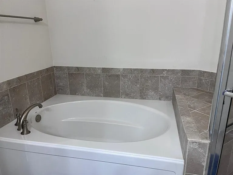 2115 Simeon Howard Way #2115 — Photo 18