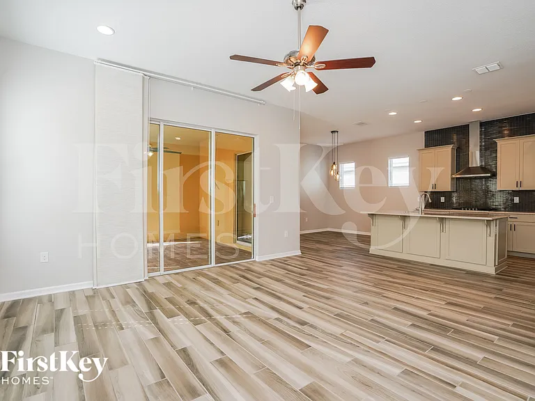 16984 Tradewind Point — Photo 4