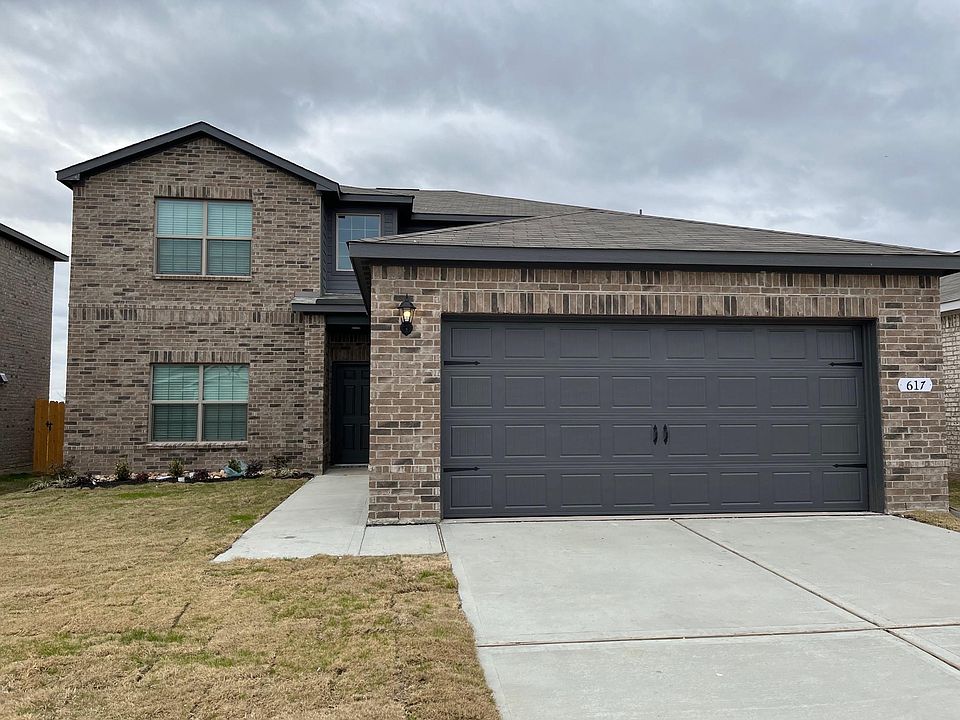 1st image of 617 Fountain Dr