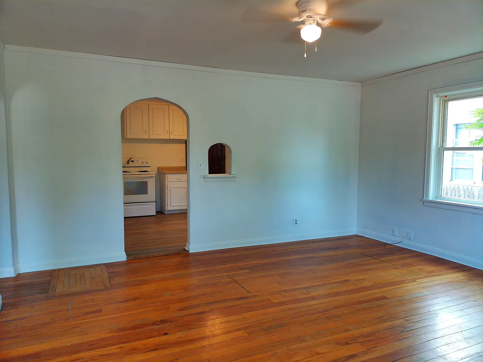 2 bed, 800 sqft, $850 — Photo 4