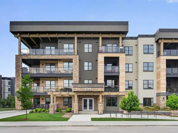 125 E Wolf Hollow Cres SE #117, Calgary, AB T2X 5W9