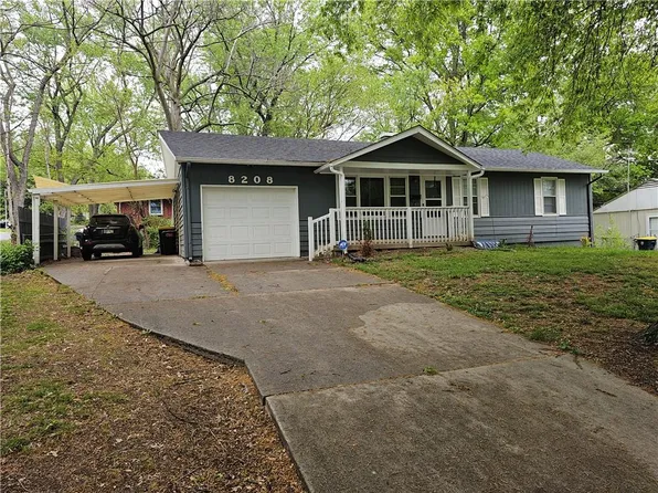 8208 E 111th St, Kansas City, MO 64134