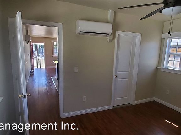 3rd image of 3424 Arroyo Seco Ave