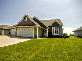 1366 Navigator Way, De Pere, WI 54115