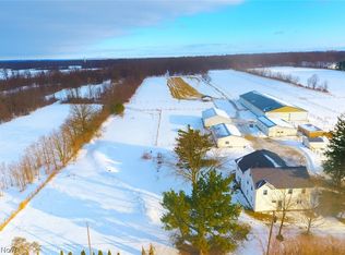 4194 Helsey Fusselman Rd, Southington, OH 44470