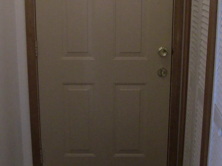 11695 SW Greenburg Rd #1 — Photo 37