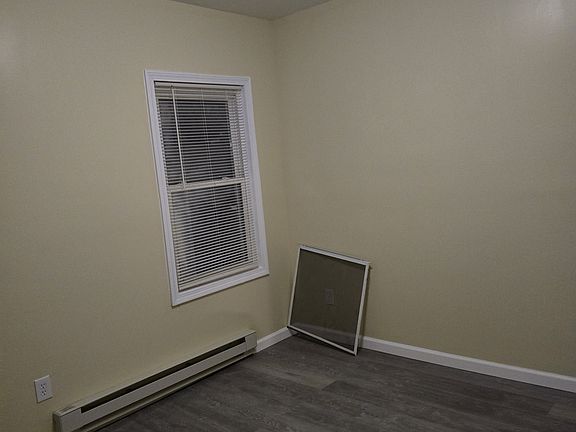 5th image of 115 Rose St #3