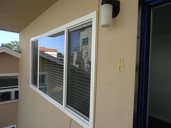 3rd image of 4130 1st Ave #B