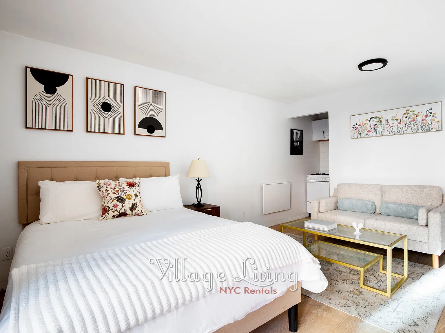 328 West 11th Street — Photo 3