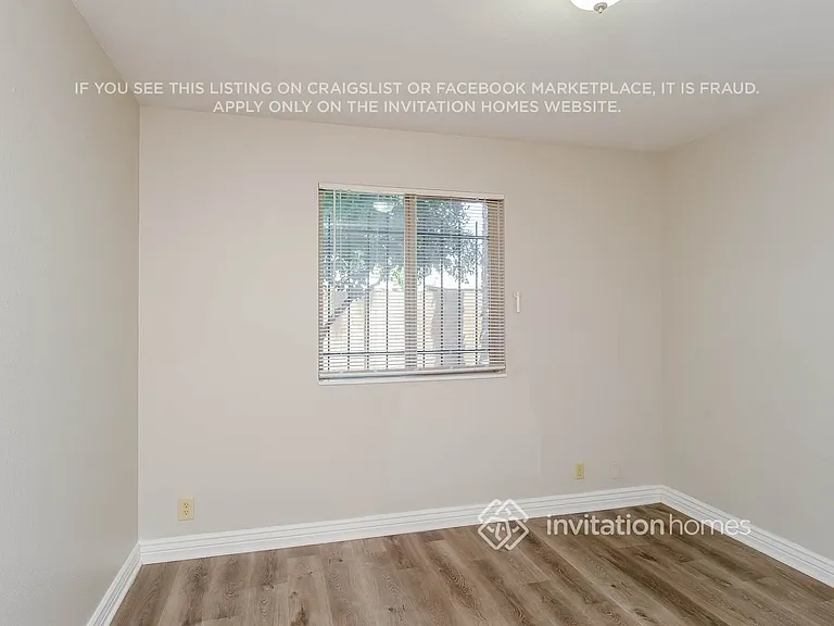 3140 E Caballero St — Photo 11