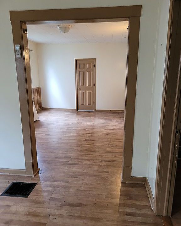 Down dining room 