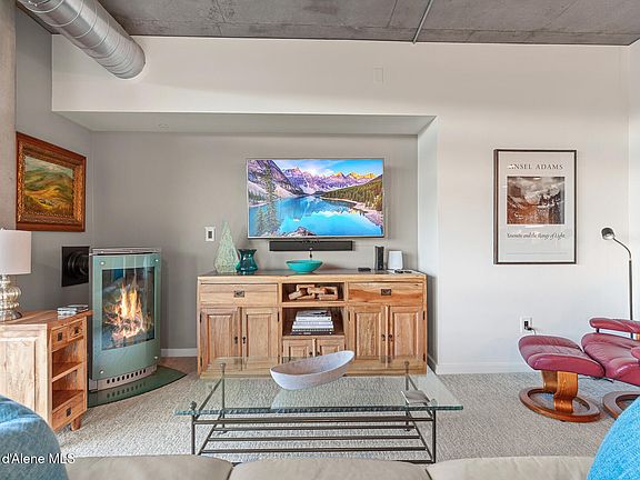 5th image of 1884 W Bellerive Ln Unit 313