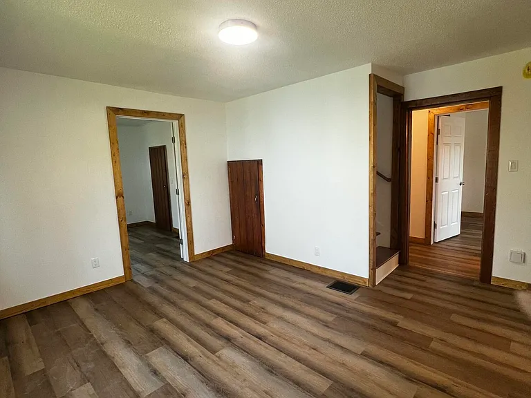 1801 Woodson Dr — Photo 15