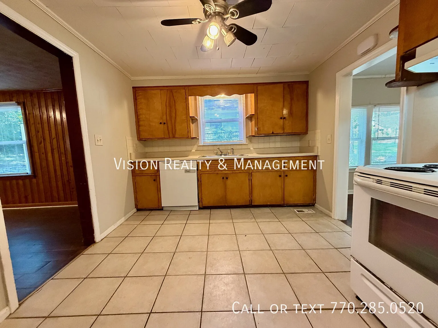 Lovely 3BD/2BA In Carrollton — Photo 4