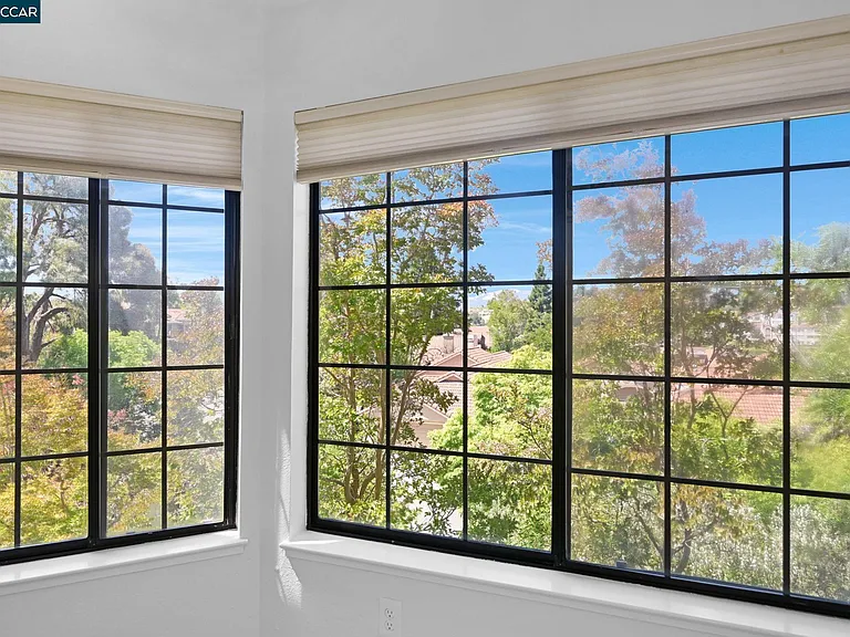 5012 Lakeview Dr #201 — Photo 7