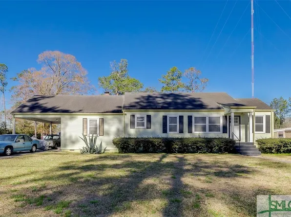 585 Camellia Drive, Pembroke, GA 31321