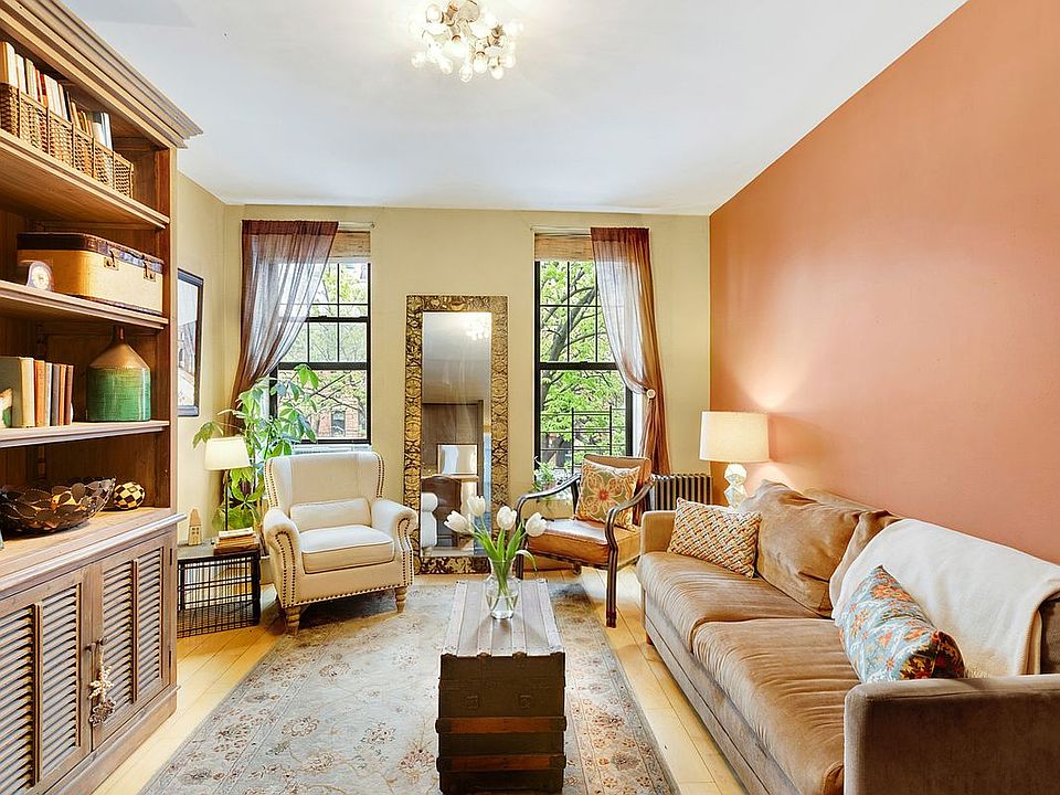 1st image of 535 Clinton St APT 2B