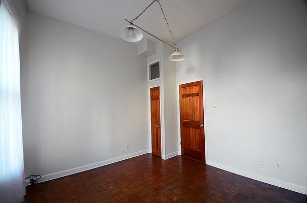 Rented by Corcoran | media 25