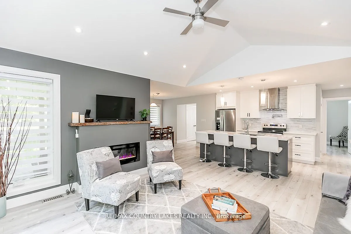 3 bed, $2,600 — Photo 3