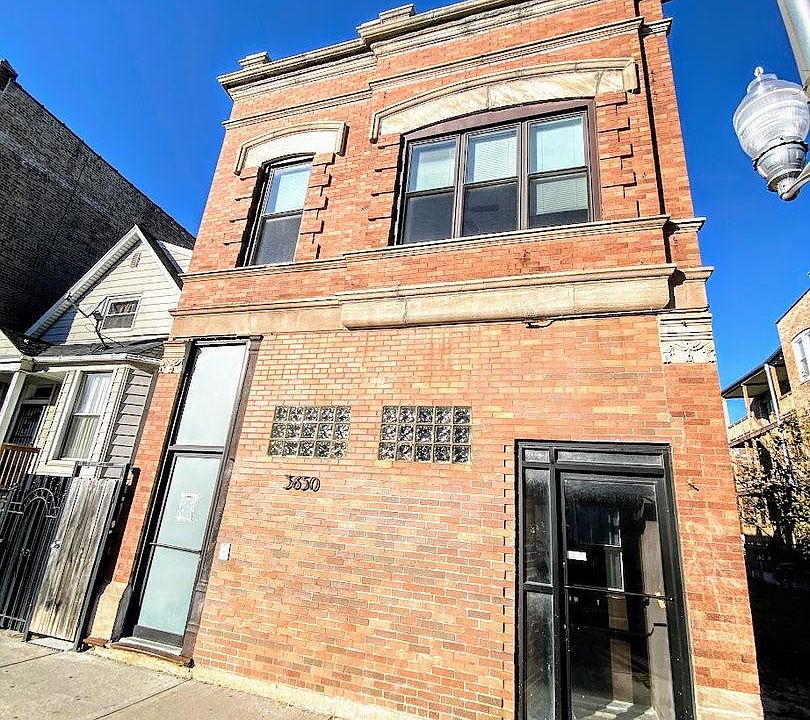 1st image of 3650 W Diversey Ave Unit 2R