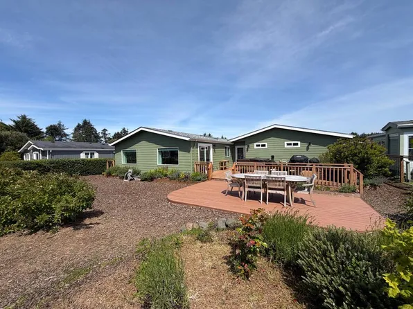 528 NE 60th St #85, Newport, OR 97365
