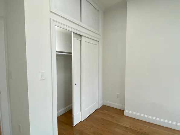 172 Union Street image 13 of 21