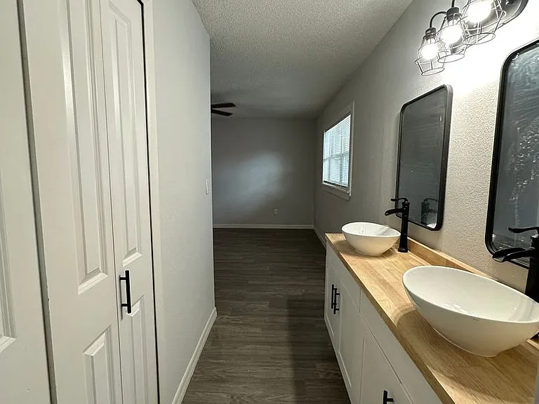 4959 Tangerine Ave — Photo 15