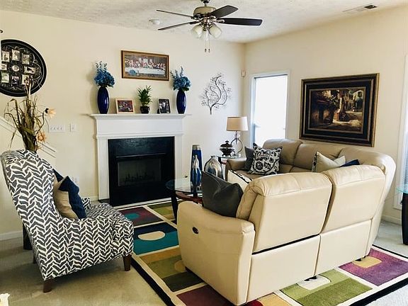 5th image of 300 Clairidge Ln