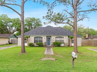 1710 Longhorn Ave, Bay City, TX 77414