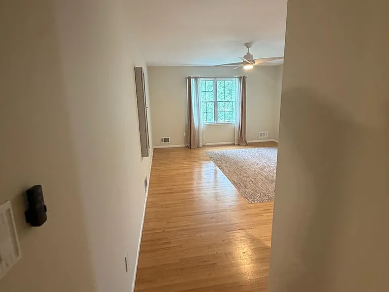 43 S Westfield Rd — Photo 19