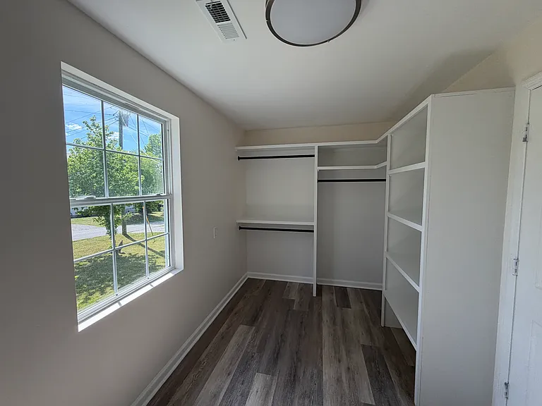 108 Crestview Dr — Photo 26