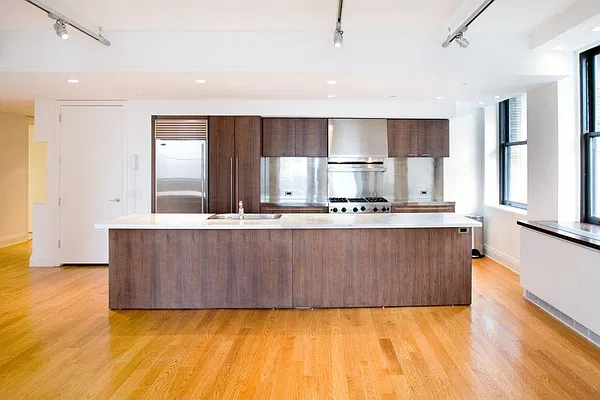 Rented by Corcoran | media 21
