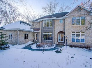 W289S4685 Rockwood Trl, Waukesha, WI 53189