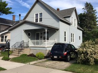 1133 Harbor St, Two Rivers, WI 54241