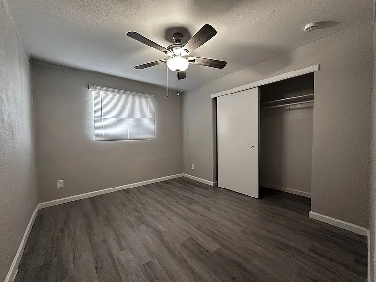 416 W 12th St #8 — Photo 14